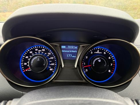 Used 2013 Hyundai Genesis 3.8 image 23