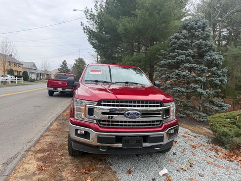 Used 2018 Ford F150 XLT w/ Equipment Group 302A Luxury image 2