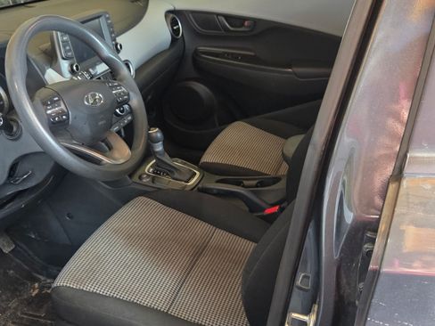 Used 2021 Hyundai Kona SE image 14