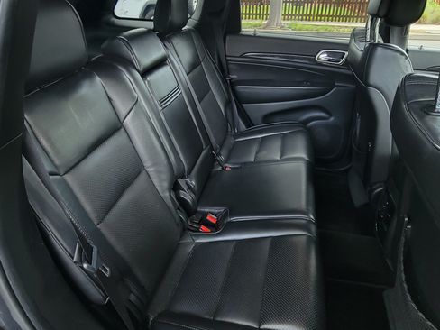 Used 2011 Jeep Grand Cherokee Laredo image 22