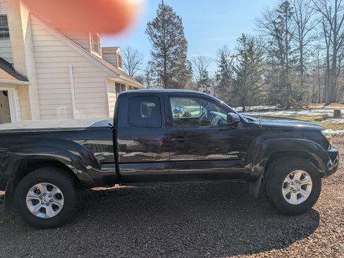Used 2005 Toyota Tacoma 4x4 Access Cab image 5