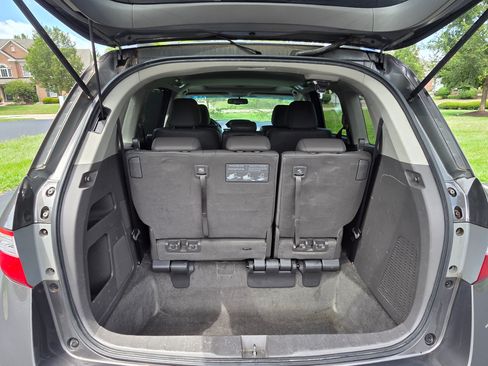 Used 2011 Honda Odyssey EX-L image 12
