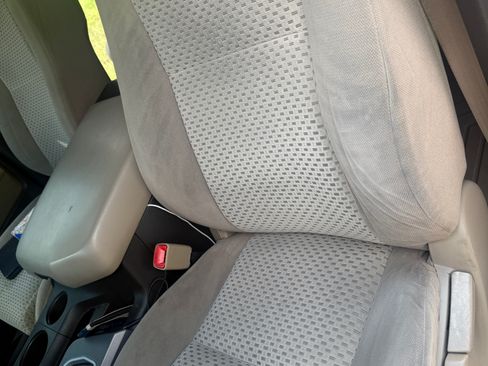 Used 2010 Toyota Tundra SR5 image 15