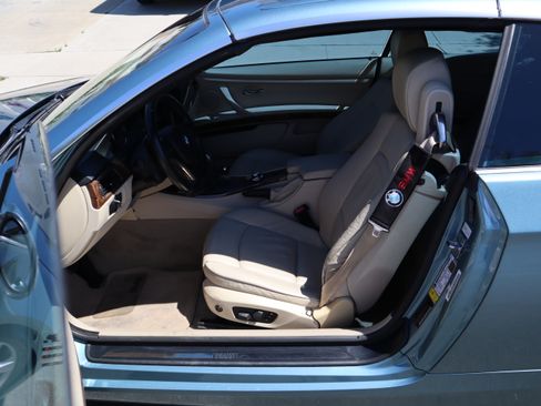 Used 2008 BMW 328i Convertible image 14