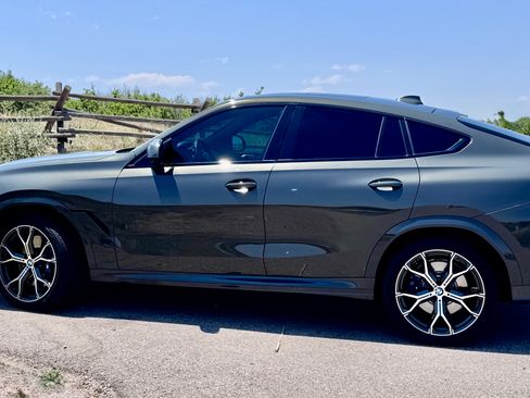 Used 2021 BMW X6 M50i AWD/4WD image 14