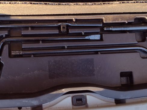 Used 2013 Toyota Highlander Limited image 14