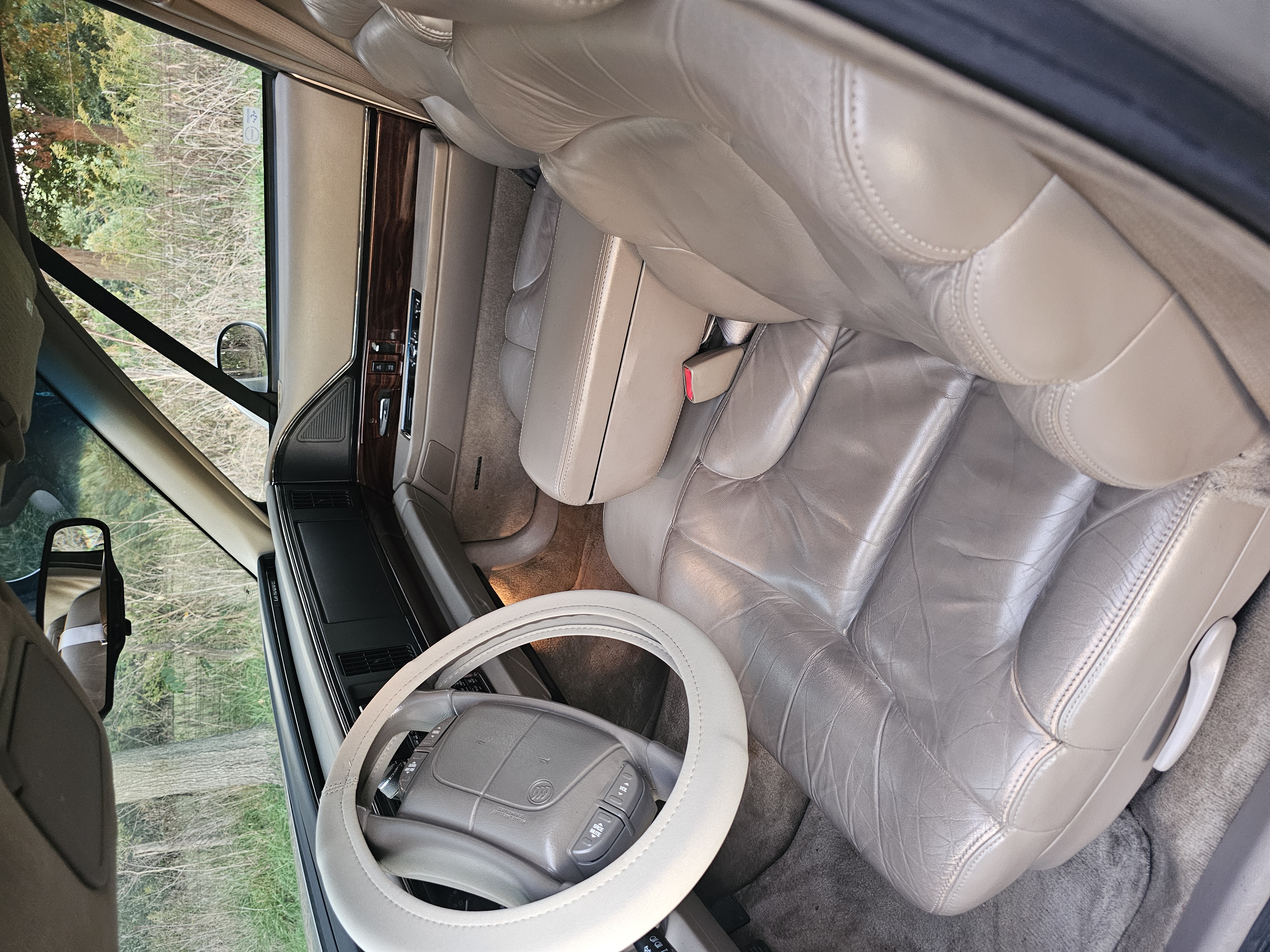 Used 1997 Buick Le Sabre Custom w/ Headliner Lighting Pkg FWD image 5