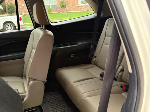 Used 2016 Honda Pilot EX-L image 11