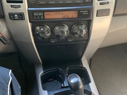 Used 2008 Toyota 4Runner Sport image 10