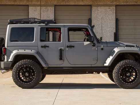 Used 2014 Jeep Wrangler Unlimited Sport w/ Quick Order Package 24S image 12