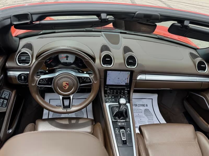 Used 2017 Porsche 718 Boxster S RWD image 11
