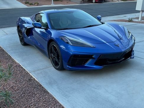 Used 2022 Chevrolet Corvette Stingray Coupe w/ 1LT image 2