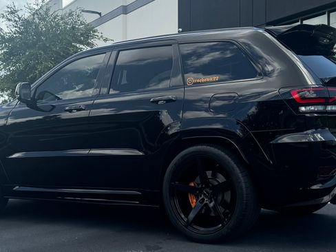 Used 2018 Jeep Grand Cherokee Trackhawk image 2