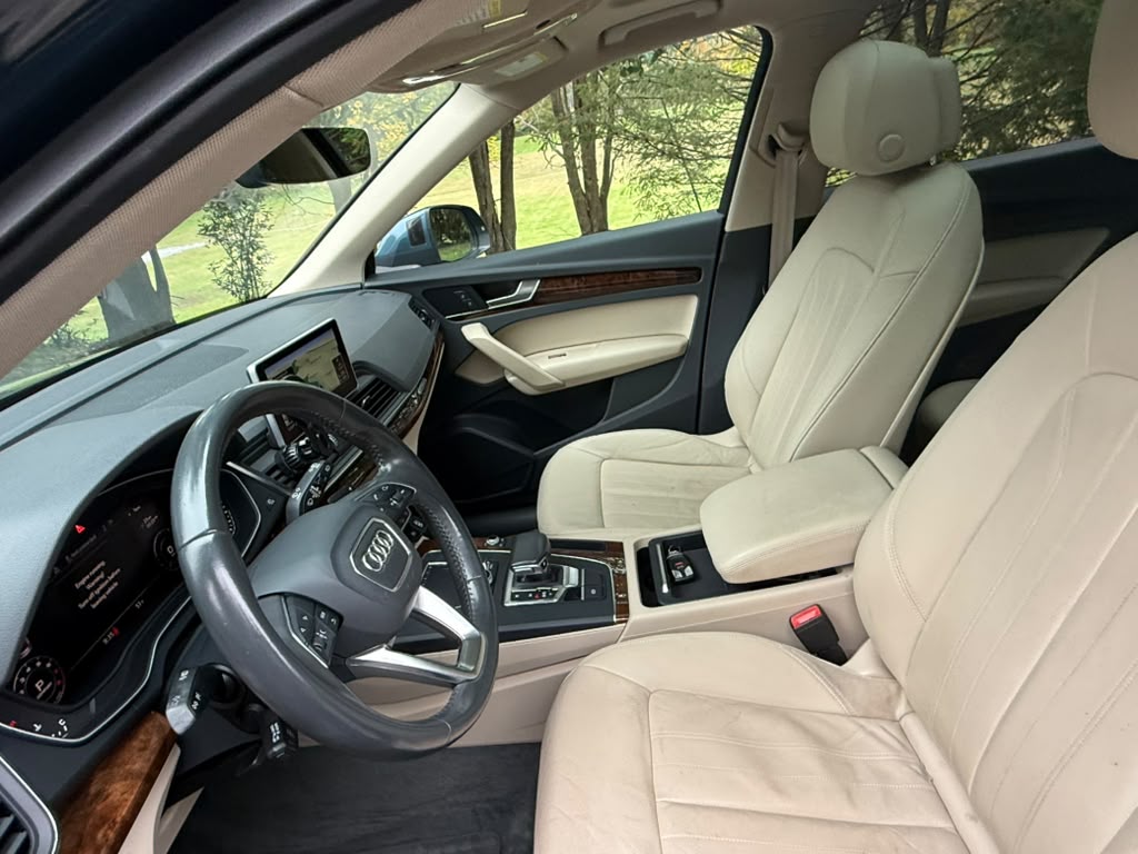 Used 2018 Audi Q5 2.0T Premium Plus w/ Premium Plus Package AWD/4WD image 6