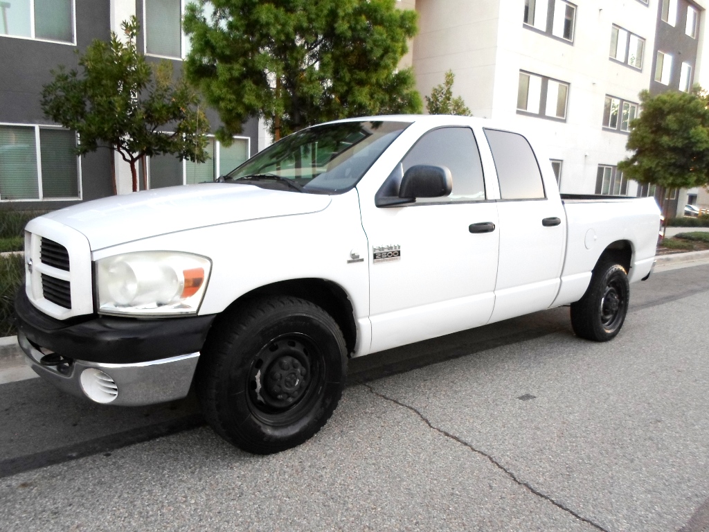 Used 2007 Dodge Ram 2500 Truck ST RWD image 4