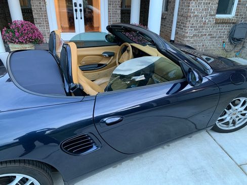 Used 2003 Porsche Boxster Cabriolet 2D image 2