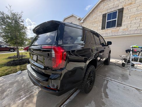 Used 2026 GMC Yukon Elevation w/ Elevation Premium Package RWD image 17