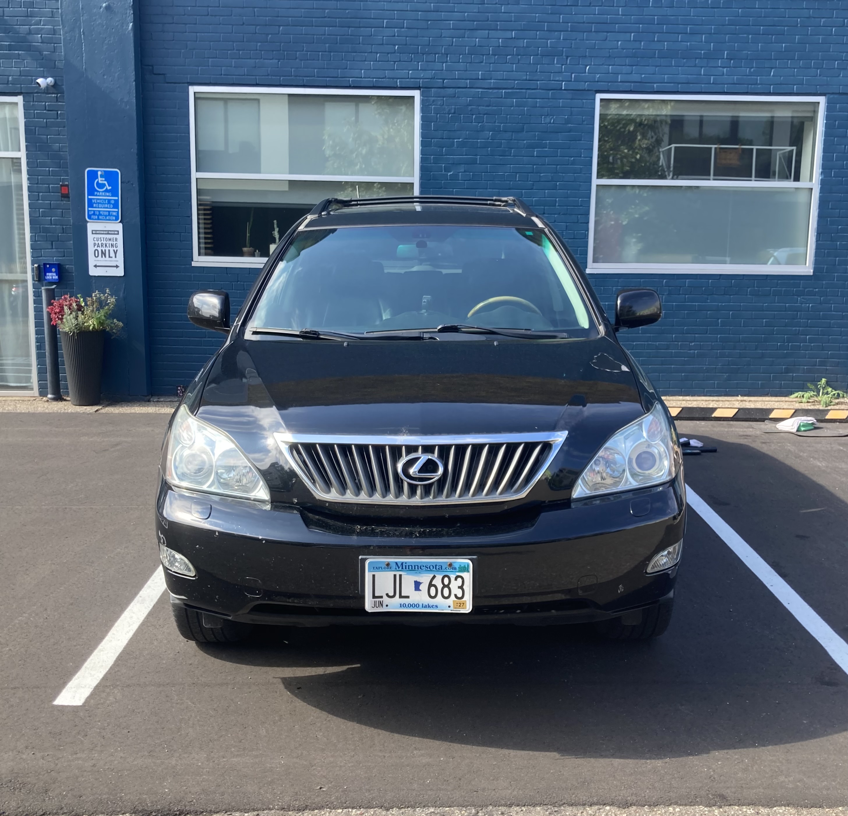 Used 2009 Lexus RX 350 AWD image 2