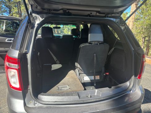 Used 2011 Ford Explorer Limited image 9