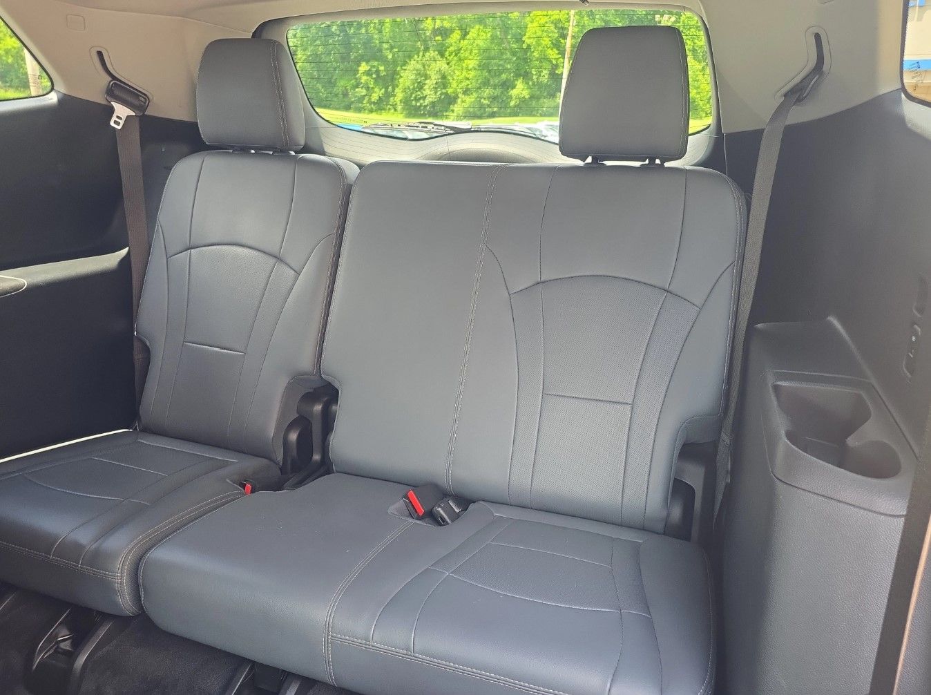 Used 2021 Buick Enclave Essence w/ Sport Touring Edition AWD/4WD image 12