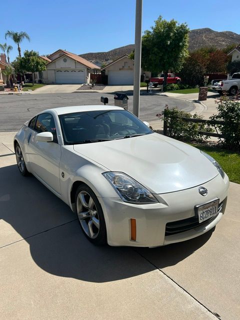 Used 2008 Nissan 350Z Enthusiast w/ Aerodynamics Pkg RWD image 11