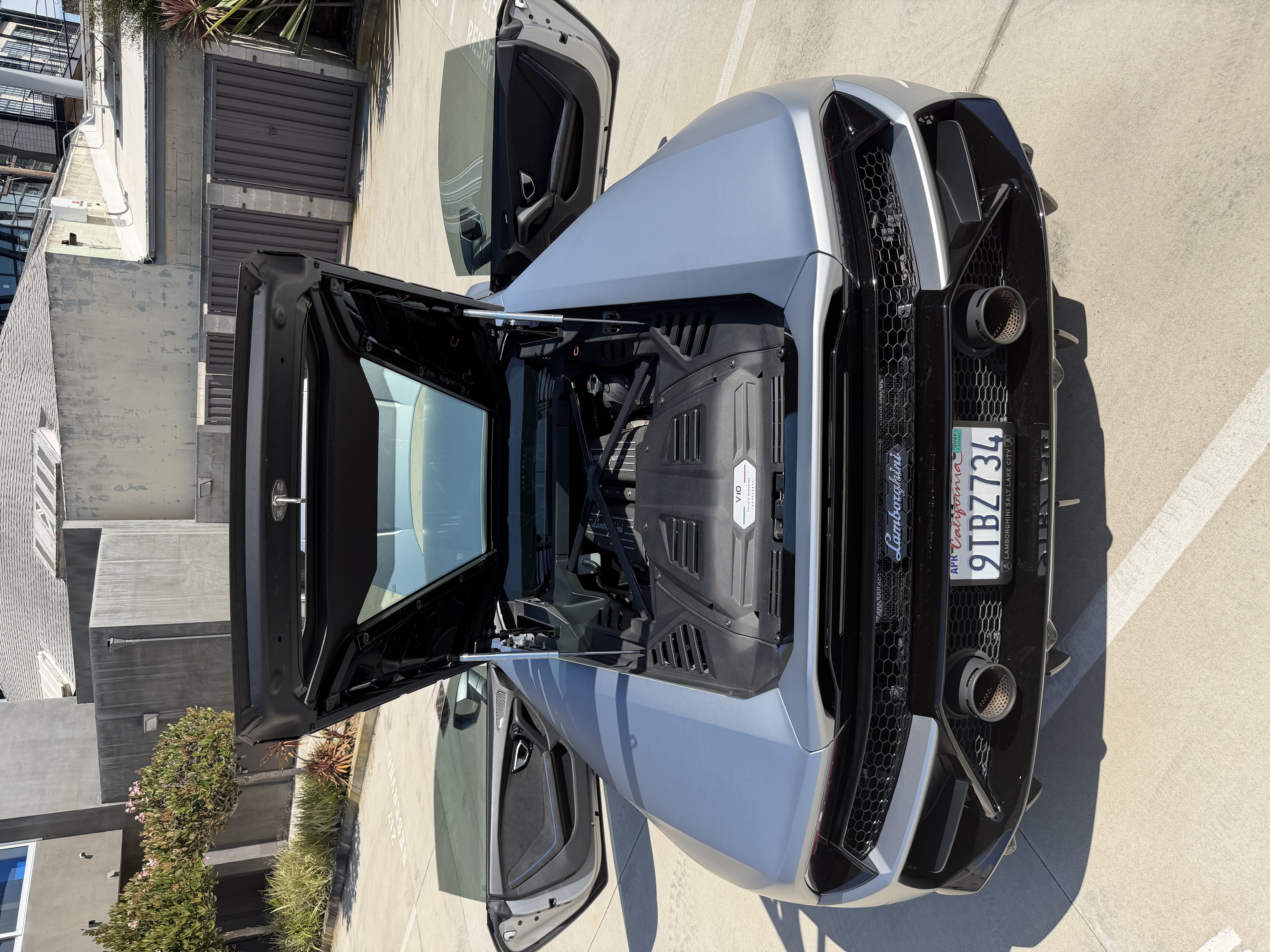 Used 2020 Lamborghini Huracan EVO AWD/4WD image 12