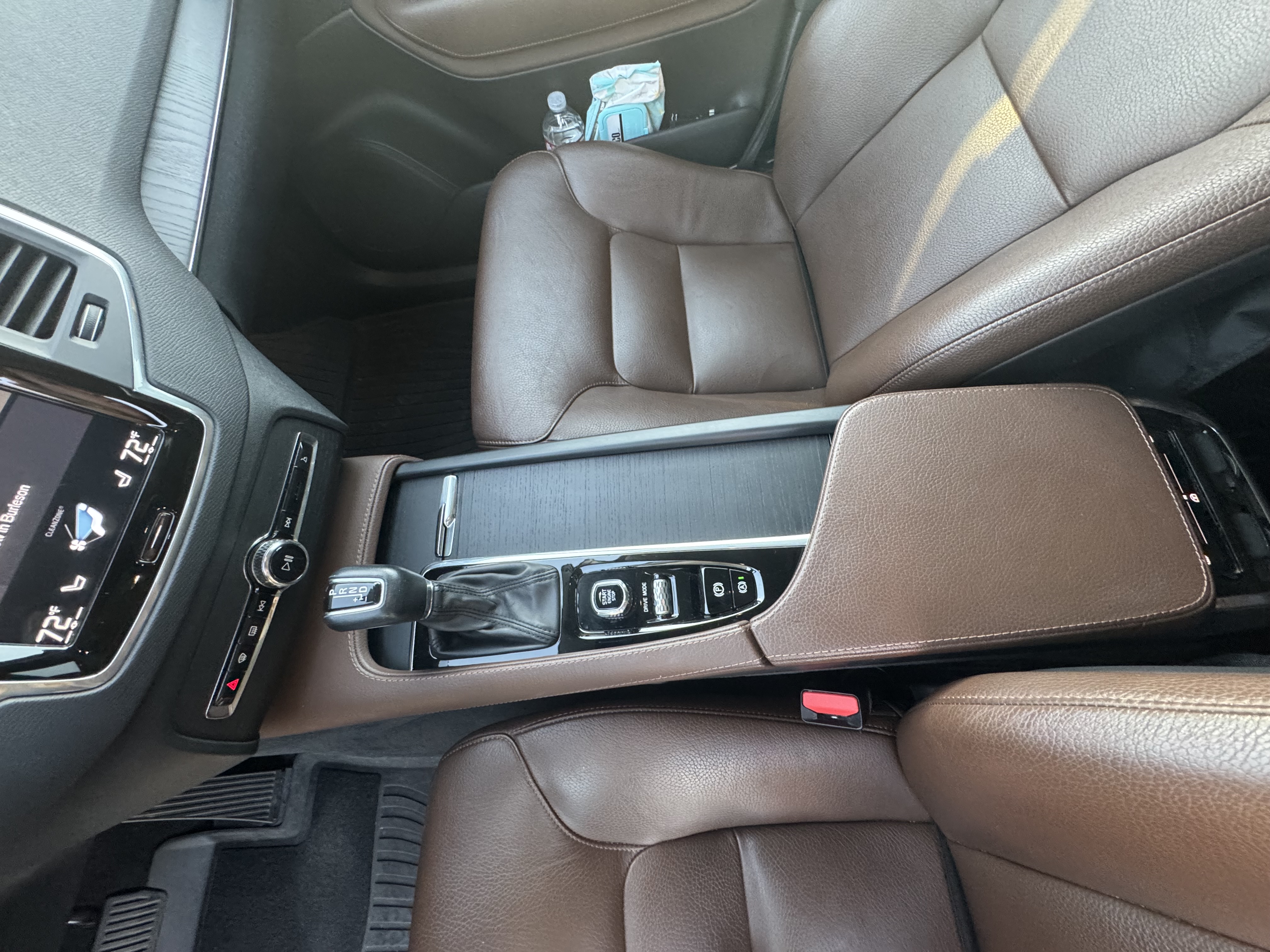 Used 2020 Volvo XC90 T6 Momentum AWD/4WD image 8