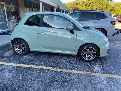 Used 2012 FIAT 500 Sport w/ Safety & Convenience Pkg image 2