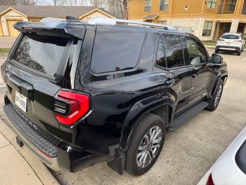 Used 2025 Toyota 4Runner Limited image 8