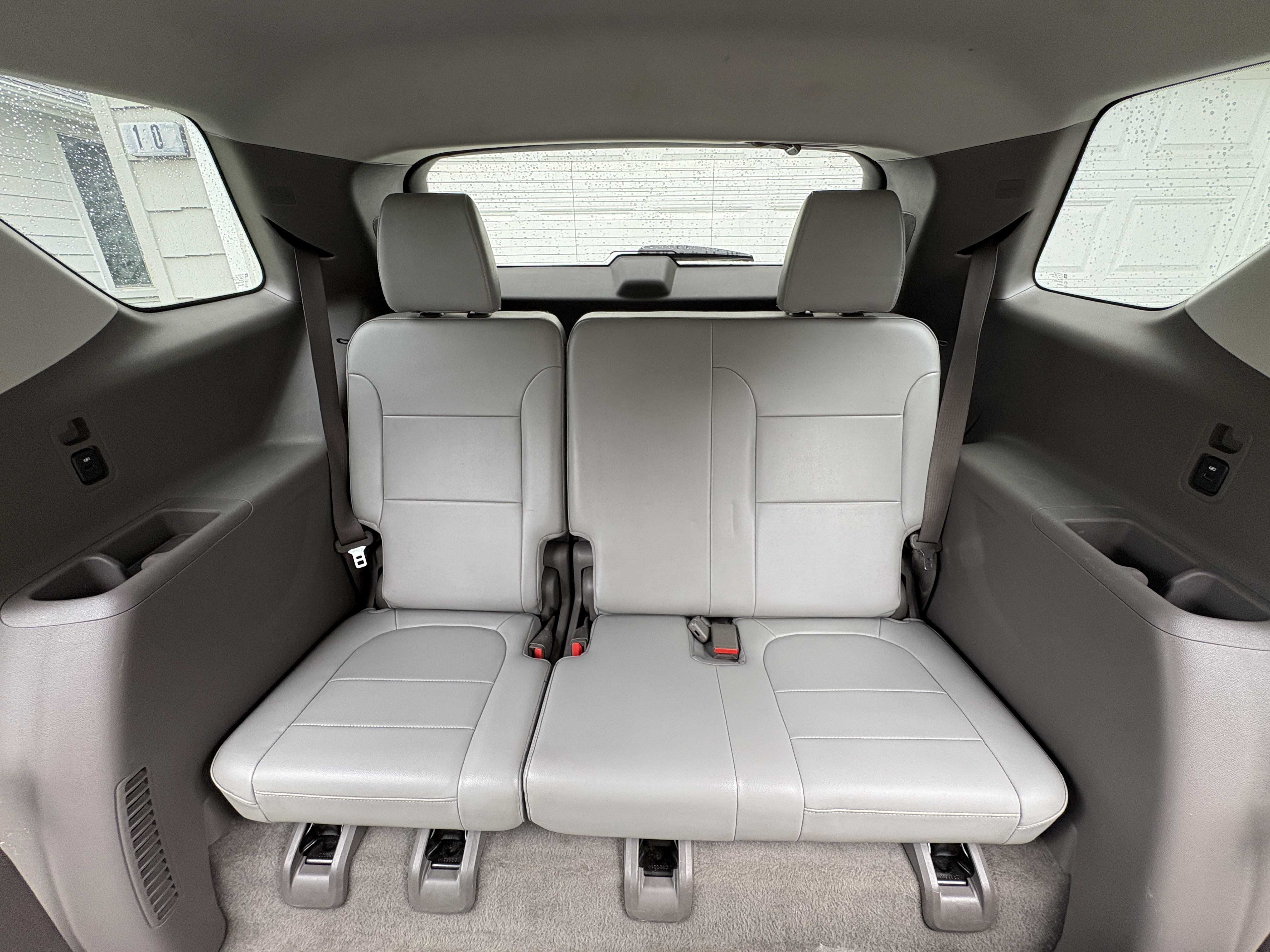 Used 2018 Chevrolet Traverse LT FWD image 18