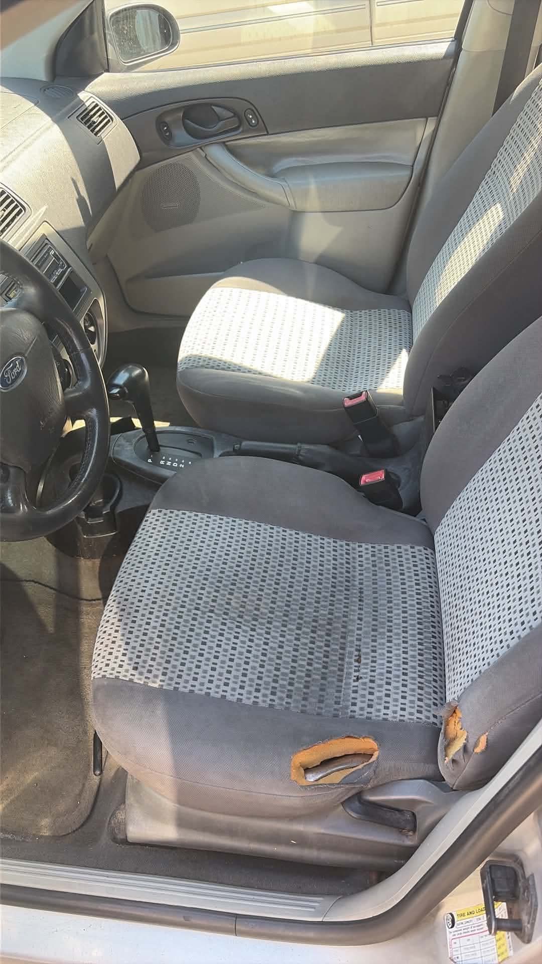 Used 2007 Ford Focus SES FWD image 11