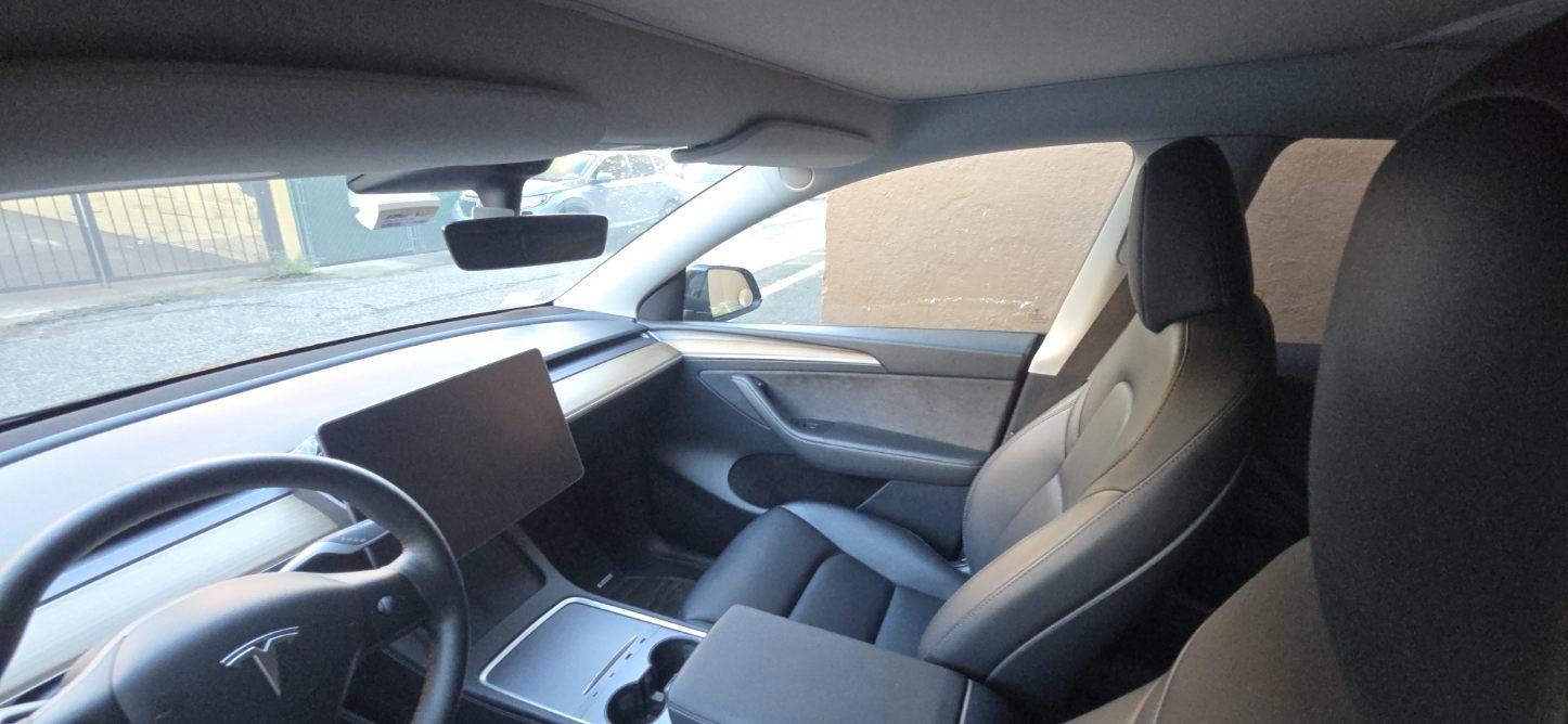 Used 2023 Tesla Model Y Long Range AWD/4WD image 24