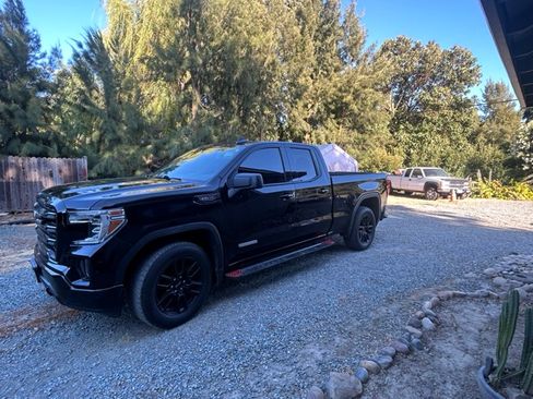 Used 2020 GMC Sierra 1500 Elevation w/ Elevation Value Package RWD image 7