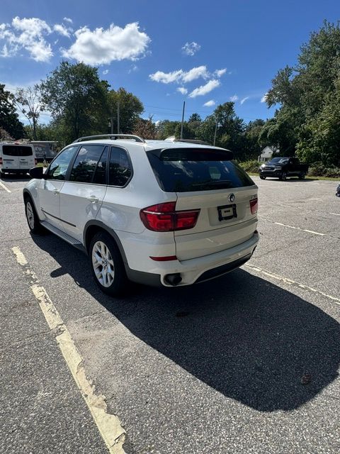 Used 2012 BMW X5 xDrive35i AWD/4WD image 10