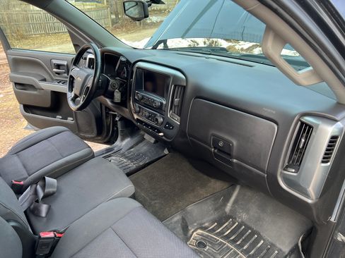 Used 2017 Chevrolet Silverado 1500 LT w/ All Star Edition image 13