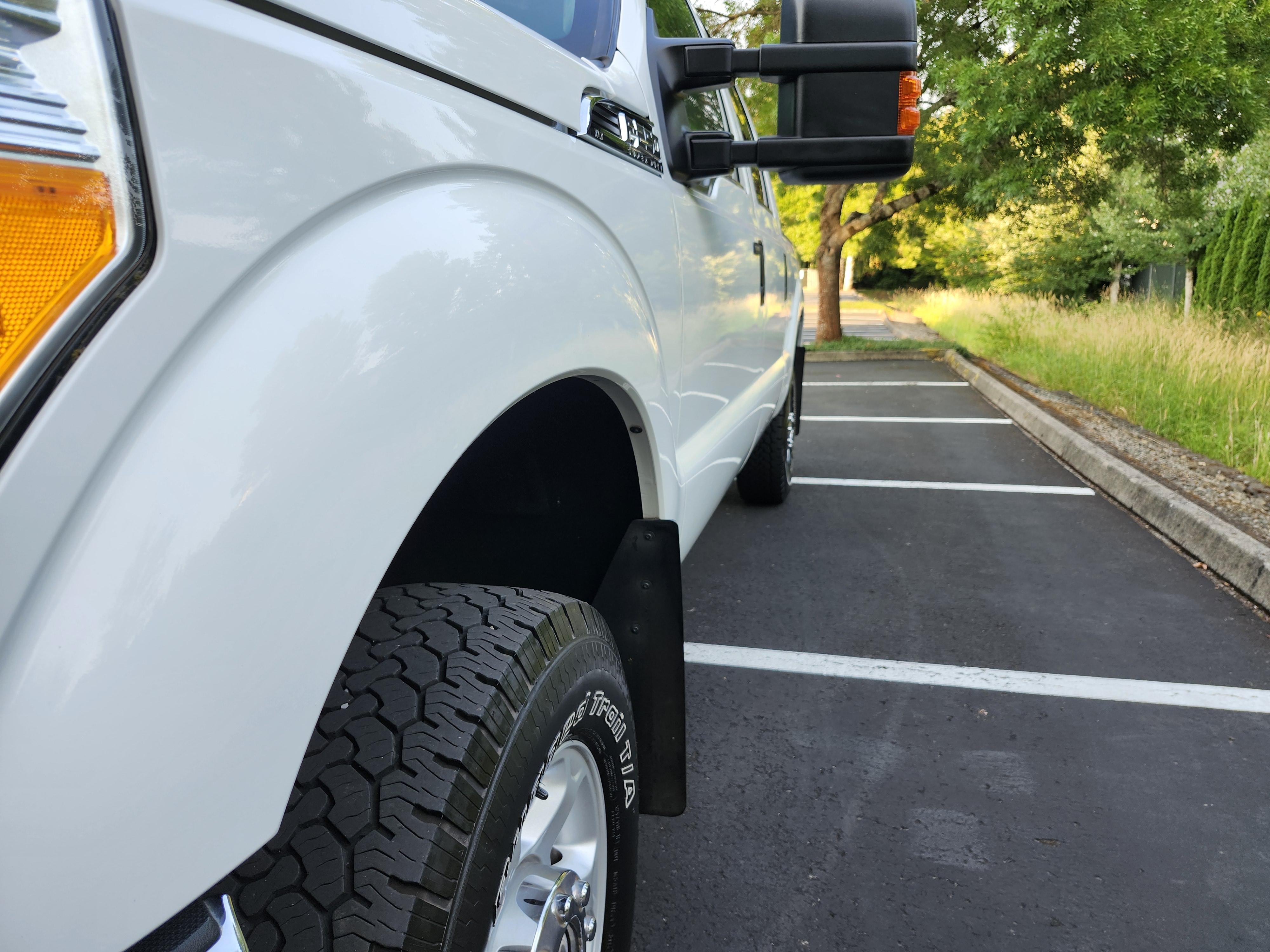 Used 2015 Ford F250 XLT w/ XLT Value Package AWD/4WD image 5