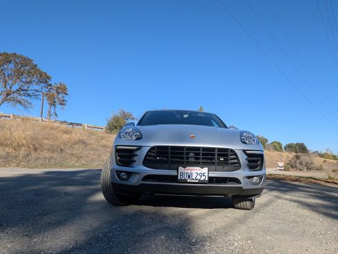 Used 2018 Porsche Macan Sport Edition image 6