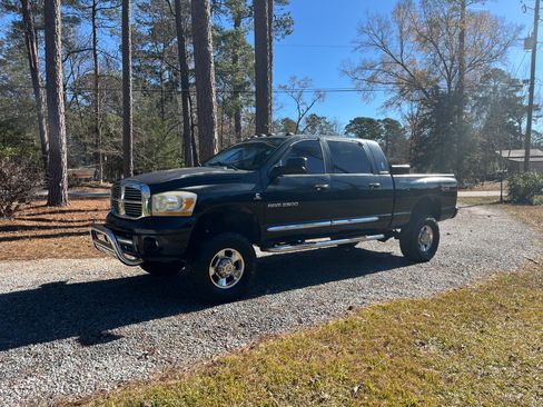 Used 2006 Dodge Ram 2500 Truck Laramie w/ Protection Group image 1