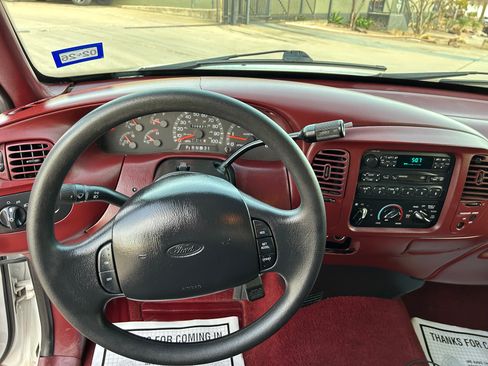 Used 1997 Ford F150 2WD SuperCab image 10