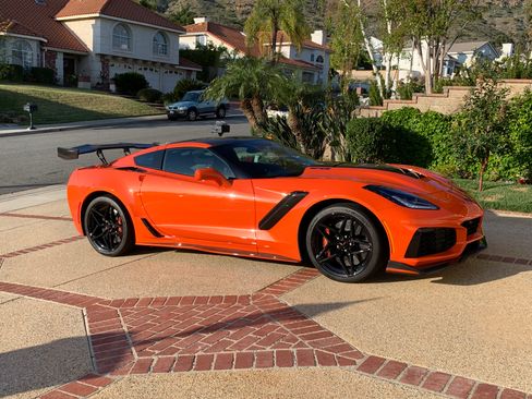 Used 2019 Chevrolet Corvette ZR1 image 2