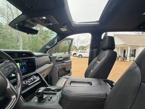 Used 2022 GMC Sierra 1500 AT4 image 10