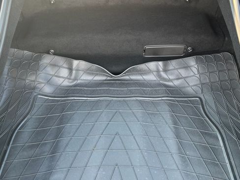 Used 2007 Jaguar XKR R image 4