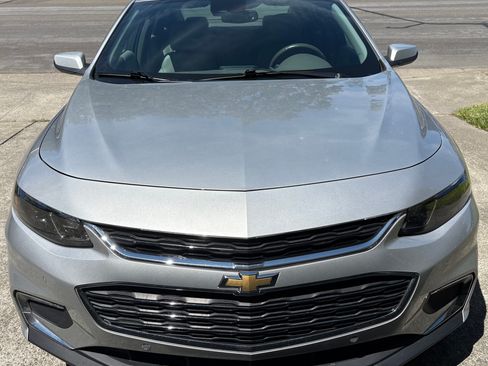 Used 2016 Chevrolet Malibu Hybrid w/ Leather Package FWD image 17