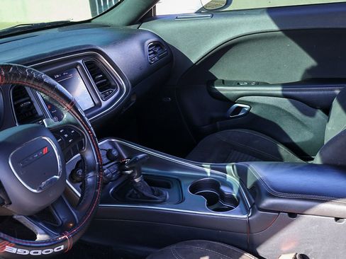 Used 2017 Dodge Challenger SXT w/ Blacktop Package image 13