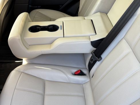 Used 2020 Land Rover Range Rover Sport HSE image 11