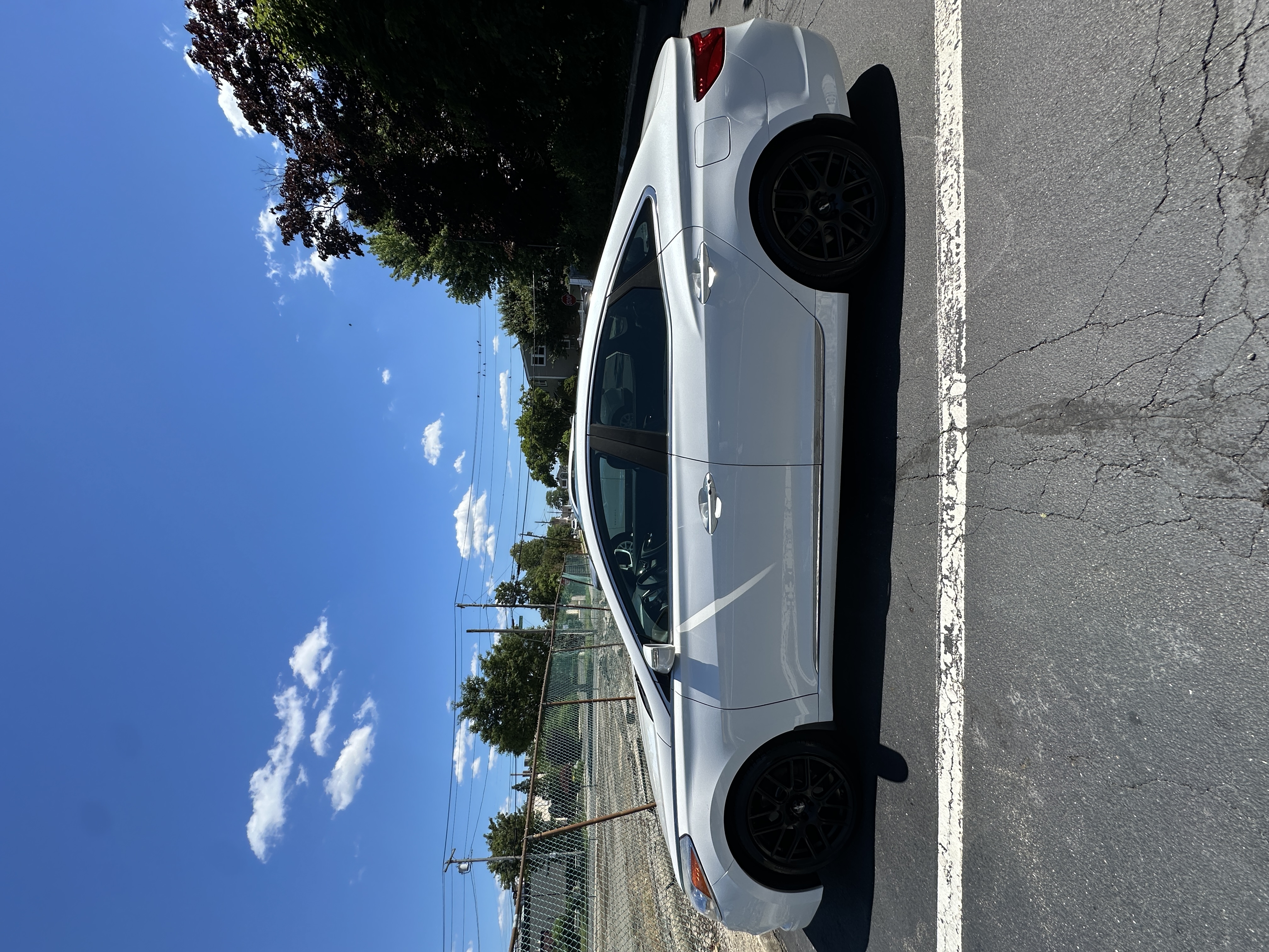Used 2014 Hyundai Azera Limited w/ Option Group 02 FWD image 5
