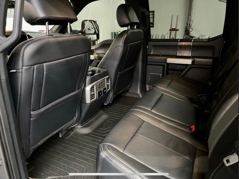Used 2022 Ford F250 Lariat w/ Lariat Ultimate Package AWD/4WD image 10