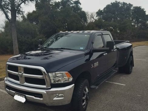 Used 2018 RAM 3500 SLT image 1