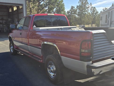 Used 1998 Dodge Ram 2500 Truck 4x4 Quad Cab image 5