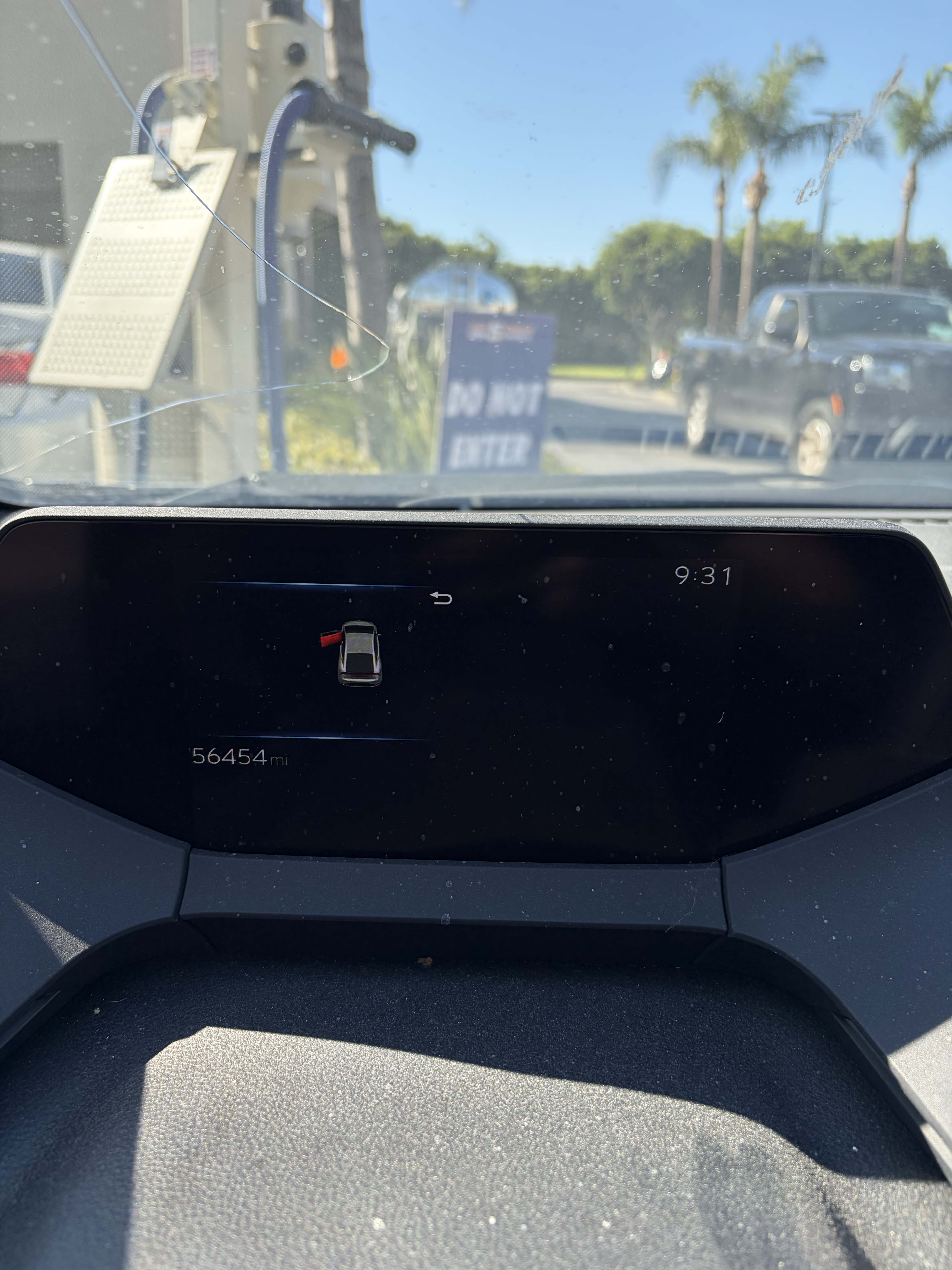 Used 2023 Toyota Prius LE FWD image 10